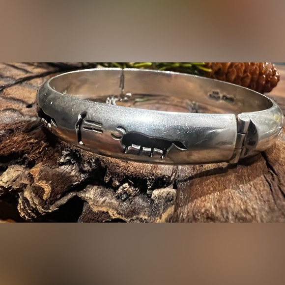 Taxco Mexico Bracelet Silver TS-43 OSA Bull Fight Toreros Story Telling Bangle M - Picture 4 of 10